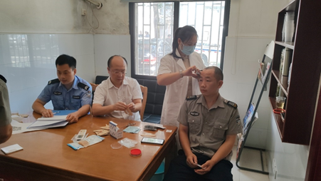 毛發檢測除隱患  加強管控助平安 ——郴州市保安服務有限公司開展毛發...