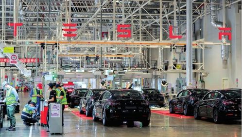 特斯拉中國(guó)10月汽車銷量為56006輛,其中出口40666輛